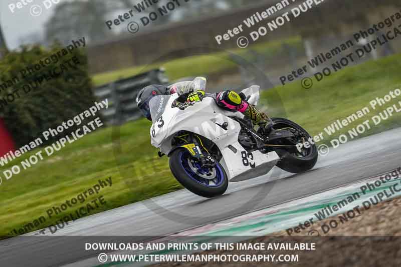donington no limits trackday;donington park photographs;donington trackday photographs;no limits trackdays;peter wileman photography;trackday digital images;trackday photos